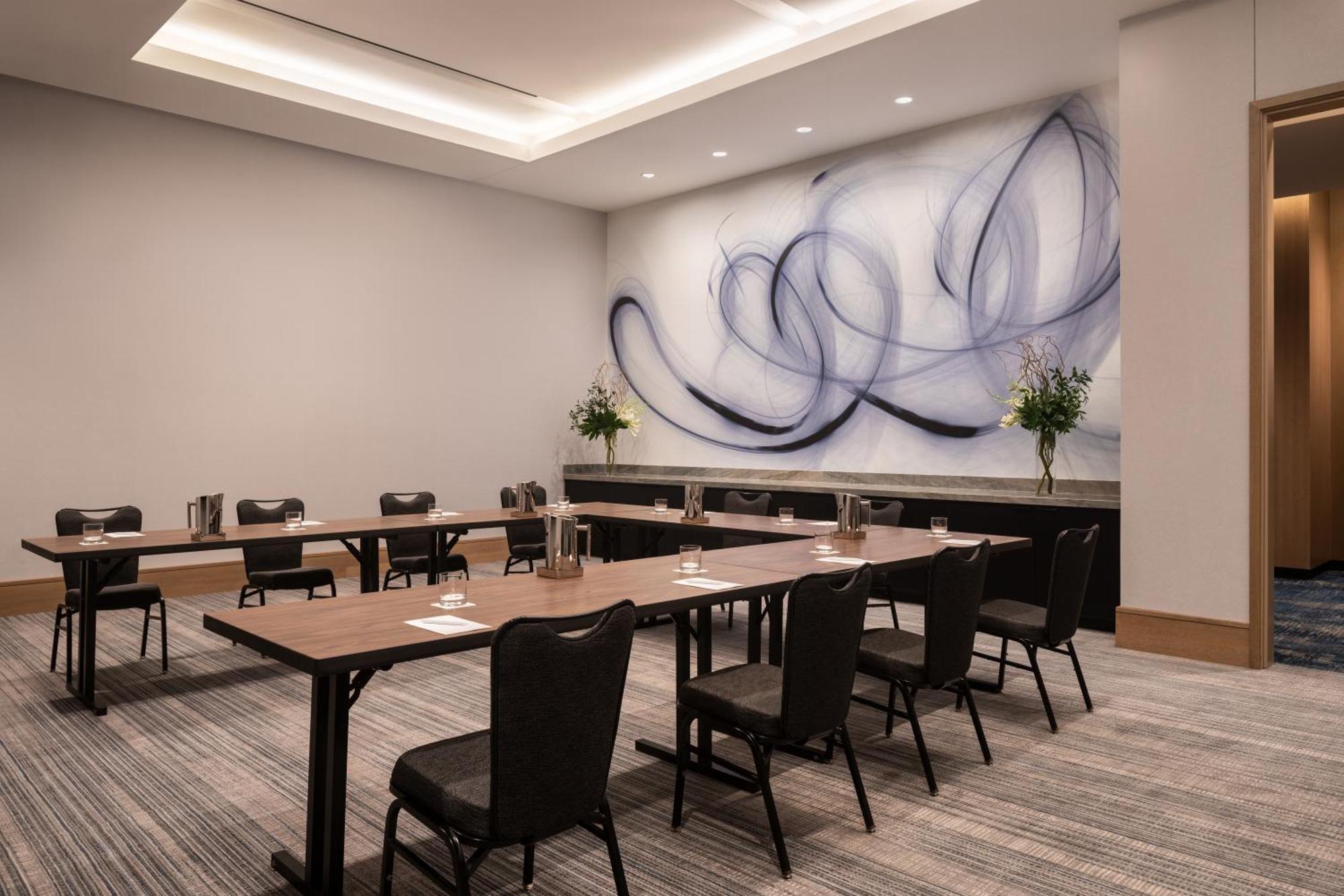Loews Arlington Hotel Bagian luar foto