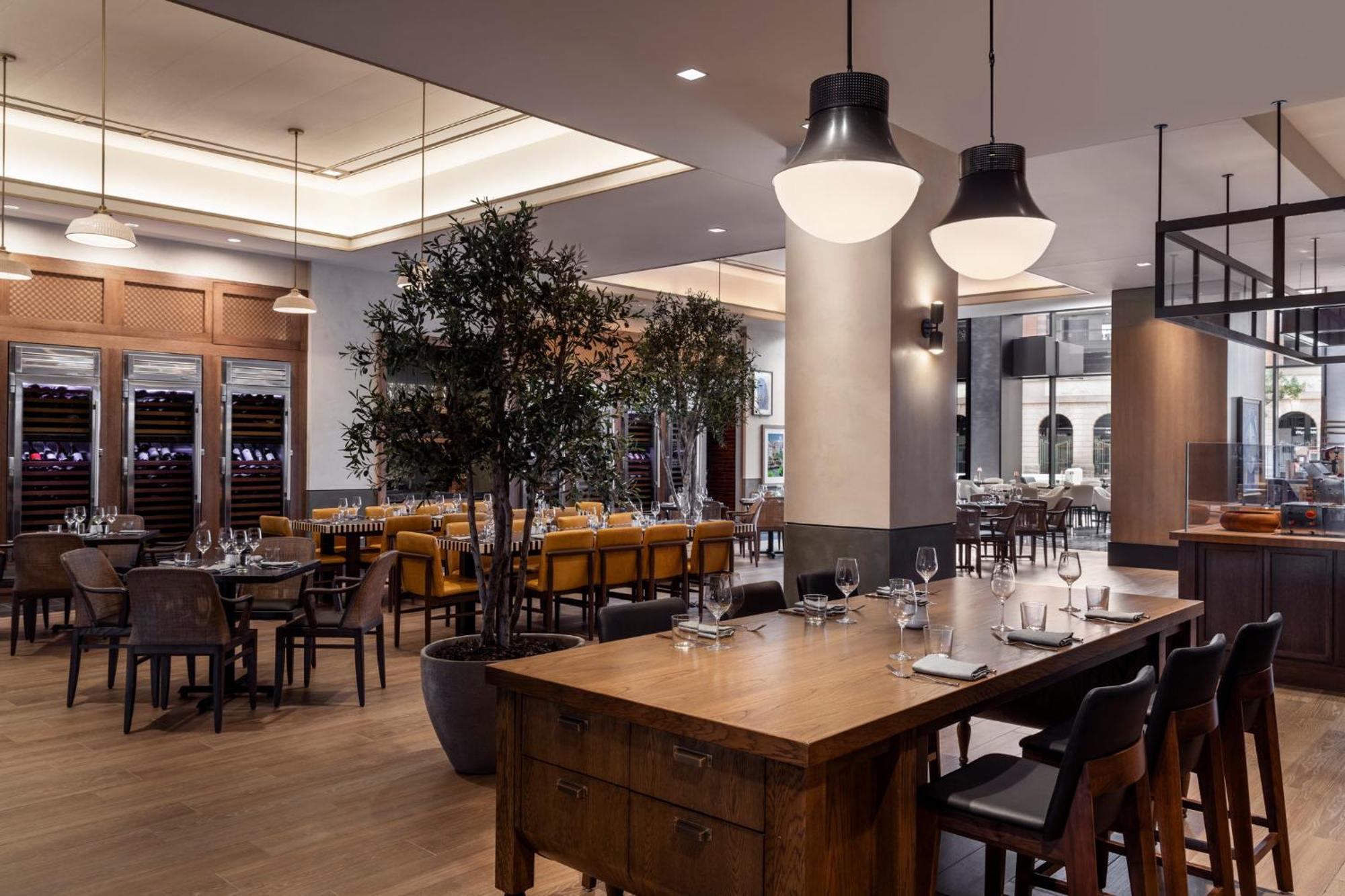 Loews Arlington Hotel Bagian luar foto