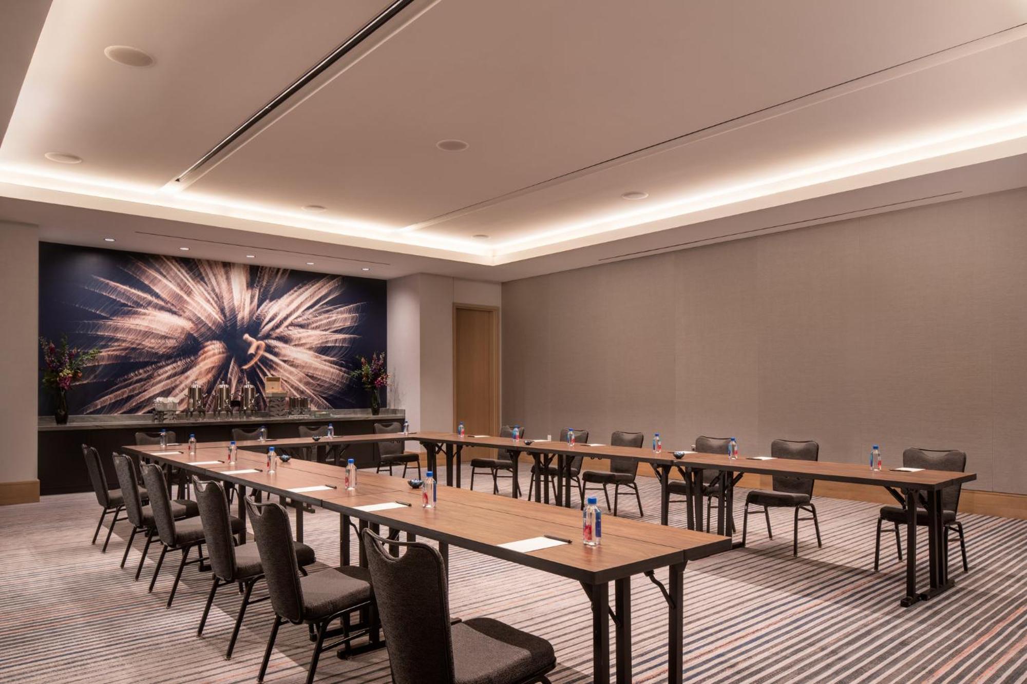 Loews Arlington Hotel Bagian luar foto